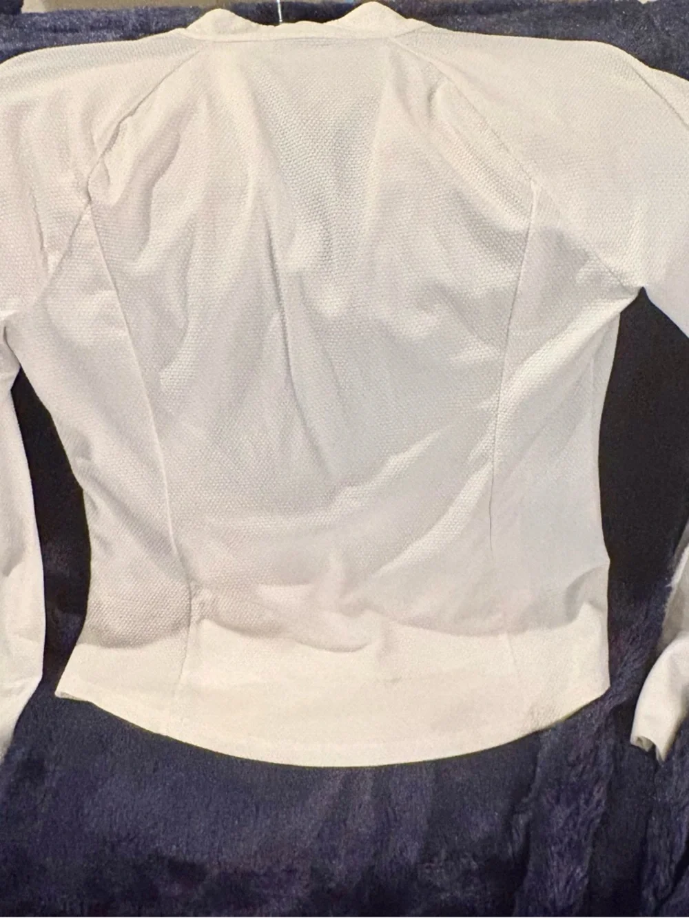 Tommy Bahama White Long-Sleeve Half-Zip Performance Top - Picture 4 of 4